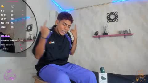 cam_xman online show from December 18, 12:39 am