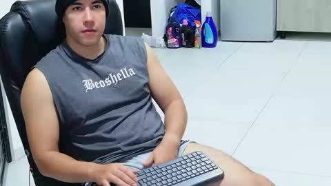 camara110 online show from March 20, 2:38 am