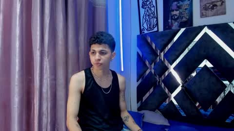 Snapshot of cameron_lux4 chatting on September 25, 4:08 am CAMERON online show from September 25, 4:08 am