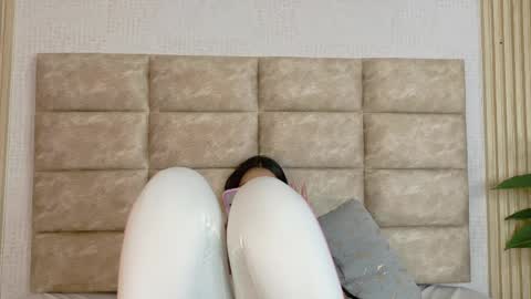 Cameron  online show from April 1, 6:16 pm