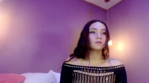 Snapshot of cami_fire chatting on March 6, 7:54 pm Cami online show from March 6, 7:54 pm