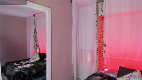 camiigox online show from March 17, 4:06 am