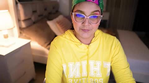 Snapshot of camila_buitrago chatting on October 10, 4:07 am Camila buitrago online show from October 10, 4:07 am