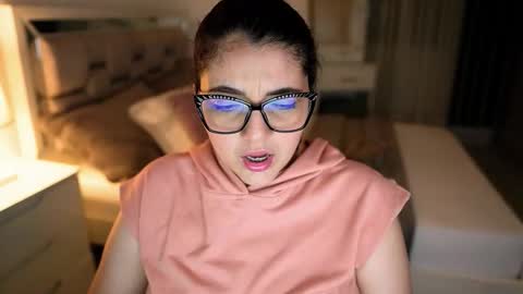 Snapshot of camila_buitrago chatting on October 16, 12:43 am Camila buitrago online show from October 16, 12:43 am