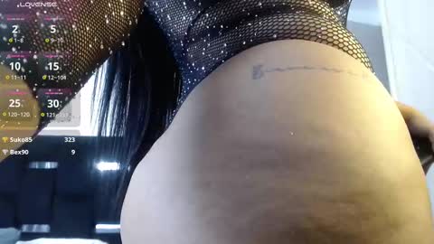camila_torresss online show from October 9, 10:59 pm