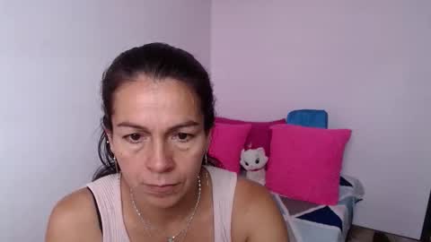 Camila Vargas online show from February 15, 3:44 pm