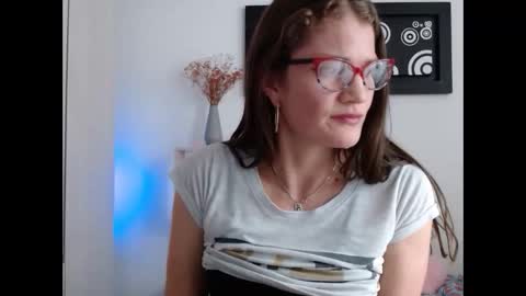 Snapshot of camila_ventura chatting on October 4, 9:01 pm Camila ventura online show from October 4, 9:01 pm