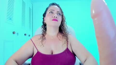 Snapshot of camilaa_foxxx chatting on March 4, 11:43 pm camilaa foxxx online show from March 4, 11:43 pm