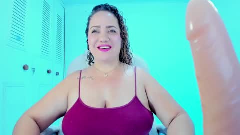Snapshot of camilaa_foxxx chatting on March 4, 8:16 pm camilaa foxxx online show from March 4, 8:16 pm