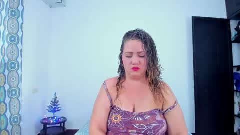 camilaa foxxx online show from December 2, 6:28 pm