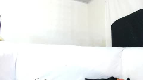 cami online show from February 13, 10:24 pm