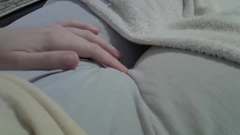 flash 50 tokens BIG CLIT  tits pussy. masturbation big clit 150 tokens fingers inside pussy 1000 tk  pump big clit 300 tk online show from March 6, 9:58 pm