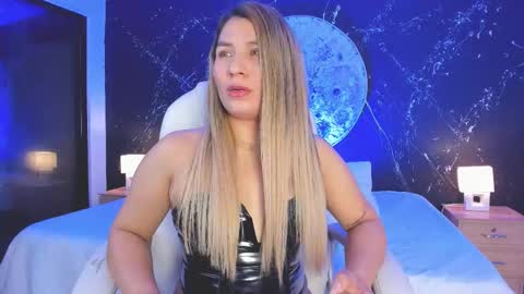 camila preston online show from November 6, 7:11 am