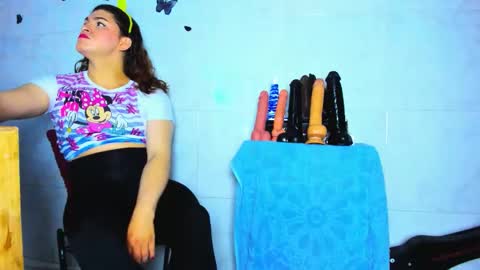 camilasexyhorny online show from May 28, 3:15 am