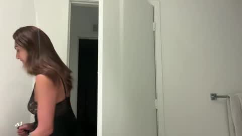 camiliakxoxo online show from October 10, 8:53 am