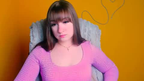 Camilla online show from April 7, 11:12 am