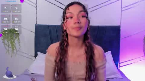 Snapshot of camilla_miller01 chatting on September 17, 8:45 pm camilla_miller01 online show from September 17, 8:45 pm
