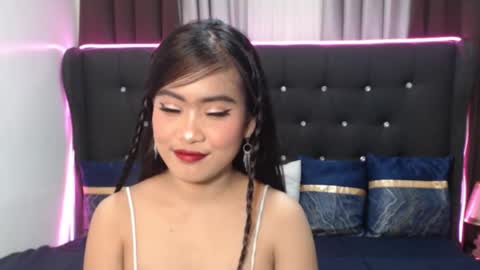 camilla_morena online show from October 17, 5:11 am