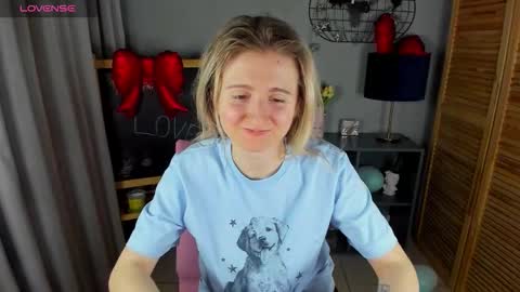 camilladreamer online show from February 22, 1:20 am