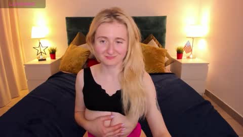 camilladreamer online show from October 5, 4:03 pm