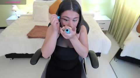 Camille online show from October 22, 12:29 pm