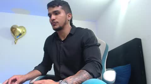 camilo_contre21 online show from June 19, 8:48 pm