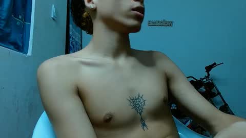 camilo online show from April 4, 7:15 am