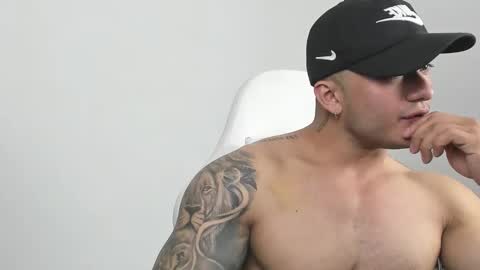 Snapshot of camiloteran chatting on September 13, 2:36 am Camilo Teran online show from September 13, 2:36 am