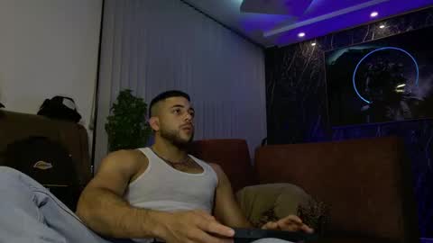 Camilo Watson online show from May 6, 2:06 am