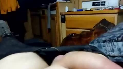 caminrags95380 online show from February 8, 7:17 pm