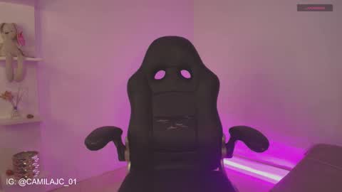 Laura Camila online show from March 12, 9:18 pm