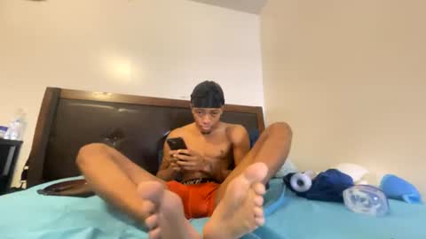 camrxnnn online show from July 22, 10:56 pm