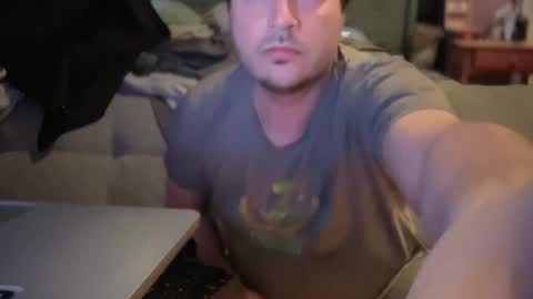 camunity online show from April 10, 11:48 am