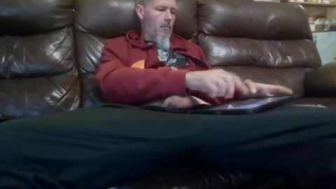 Chris online show from November 1, 9:36 pm