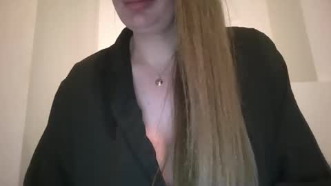 Candice online show from October 18, 8:57 pm