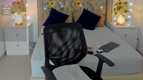 Candie  online show from March 7, 5:49 pm