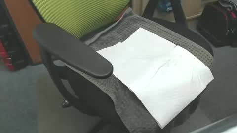 candy1960 online show from February 5, 9:04 am