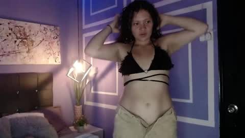 Candy online show from April 10, 3:06 pm