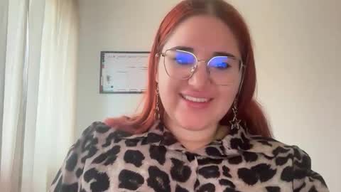 candy_amallia online show from April 3, 9:16 am