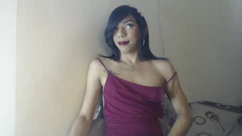 Snapshot of candy_hot_trans chatting on March 5, 6:33 am candy_hot_trans online show from March 5, 6:33 am