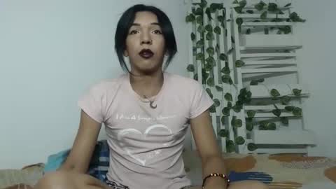 candy_hot_trans online show from April 3, 4:30 am