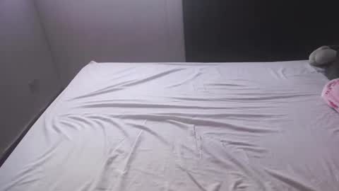 Candy online show from December 19, 6:47 pm