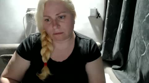 Snapshot of candycream74 chatting on March 8, 10:24 pm Laura online show from March 8, 10:24 pm