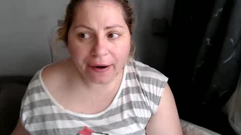 Snapshot of candycream74 chatting on March 5, 8:32 am Laura online show from March 5, 8:32 am