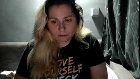 Snapshot of candycream74 chatting on October 15, 10:43 pm Laura online show from October 15, 10:43 pm