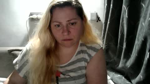 Snapshot of candycream74 chatting on March 6, 8:48 pm Laura online show from March 6, 8:48 pm