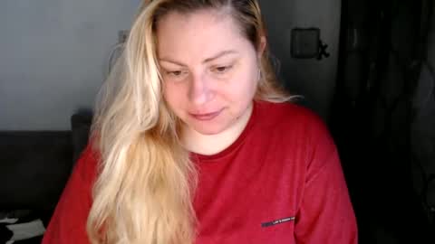 Snapshot of candycream74 chatting on February 26, 2:05 pm Laura online show from February 26, 2:05 pm