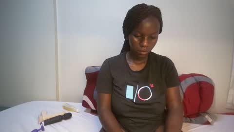 candycurly_ online show from March 5, 12:27 am