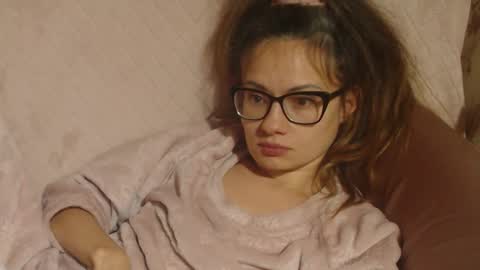 say meow and send tip  online show from November 10, 7:05 pm