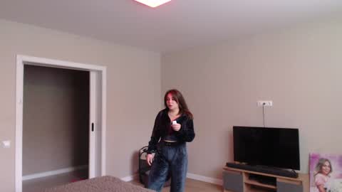 candymini online show from January 25, 8:53 am